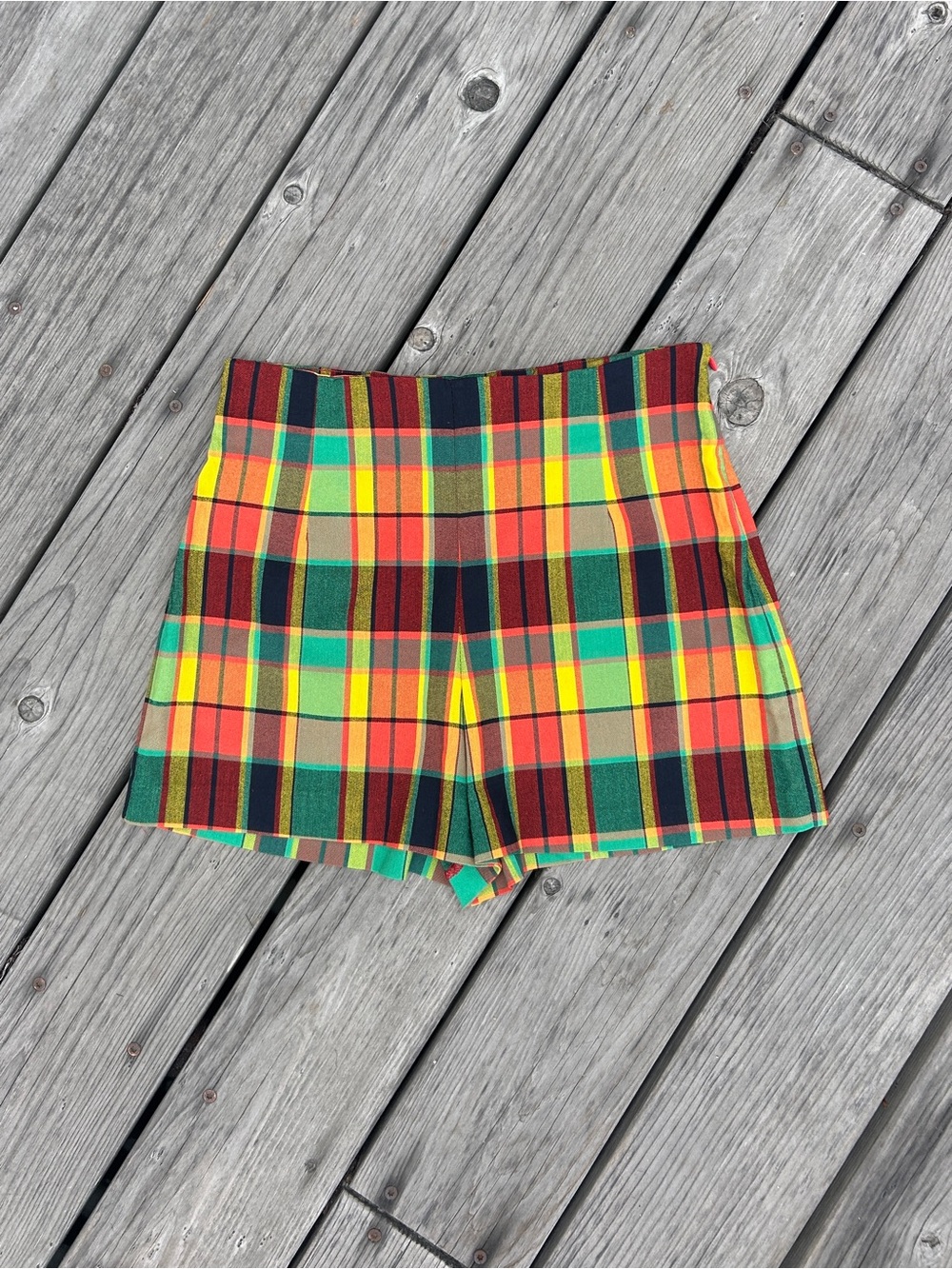 Made in USA Cute Vtg High Waist Plaid Shorts XS 0 2 4 Colorful